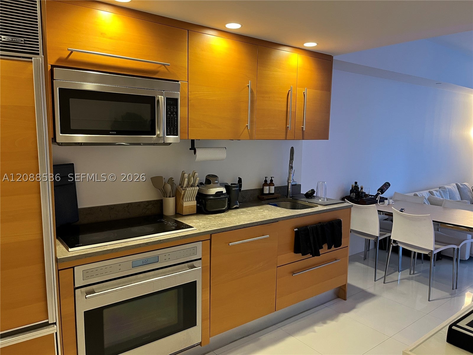 465 Brickell Ave 804