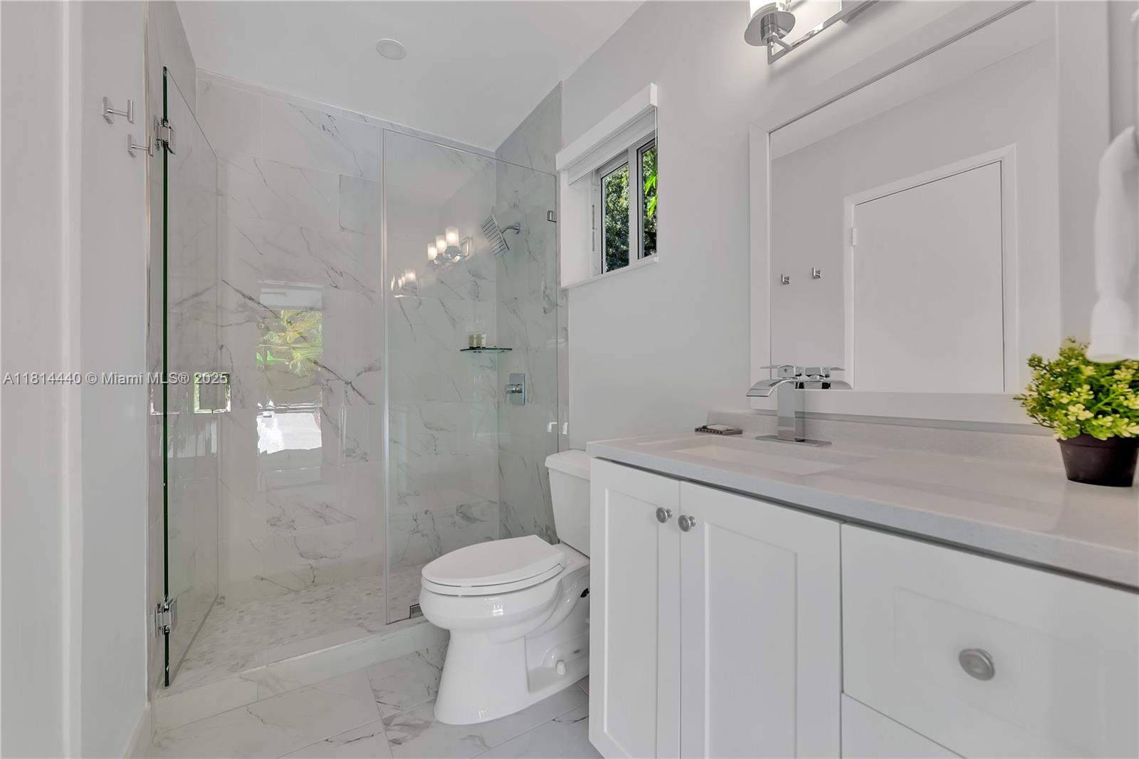 ROBERTSON PARK - Residential Lease