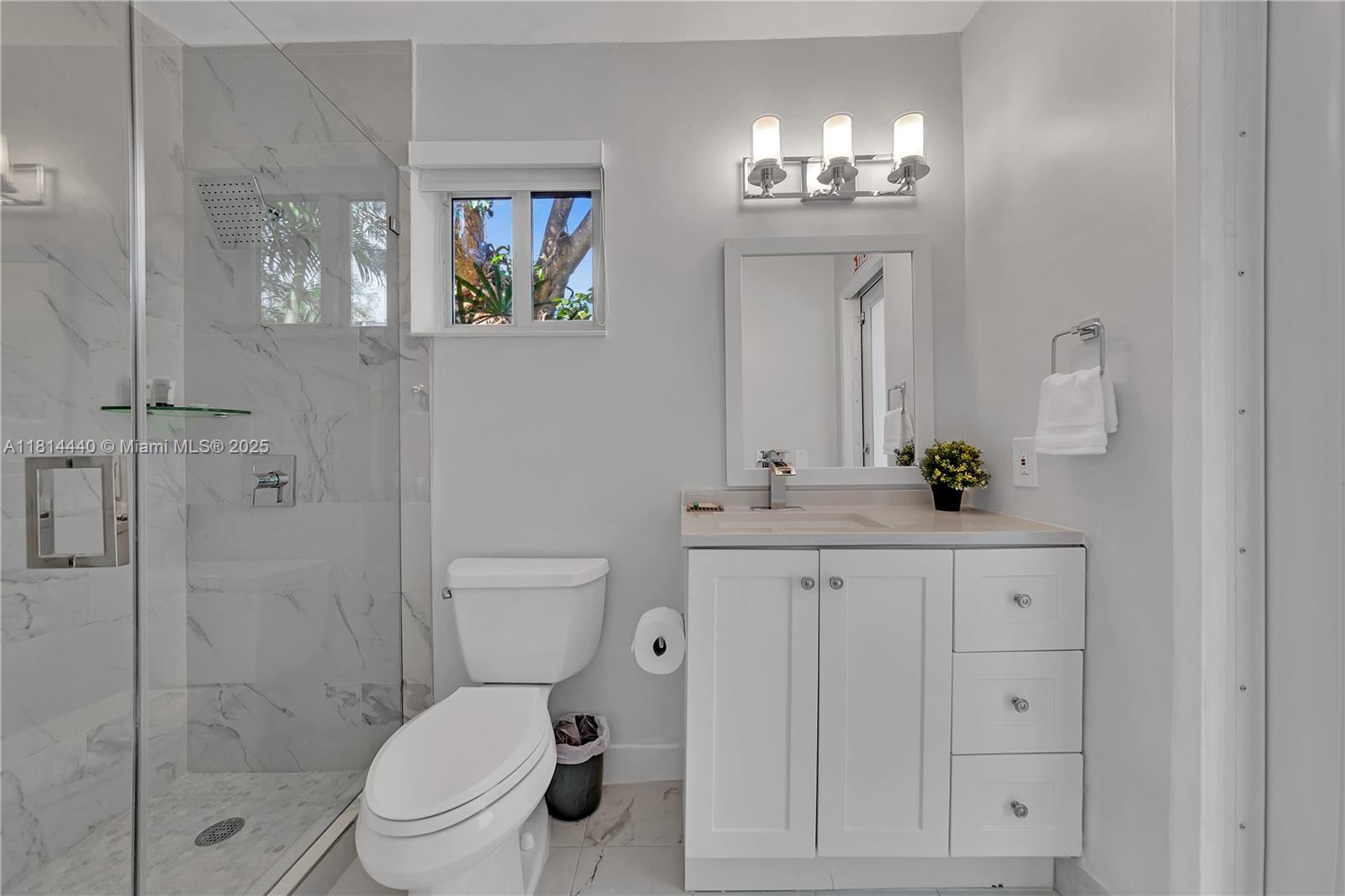 ROBERTSON PARK - Residential Lease