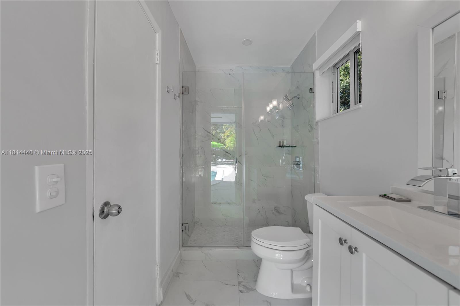 ROBERTSON PARK - Residential Lease