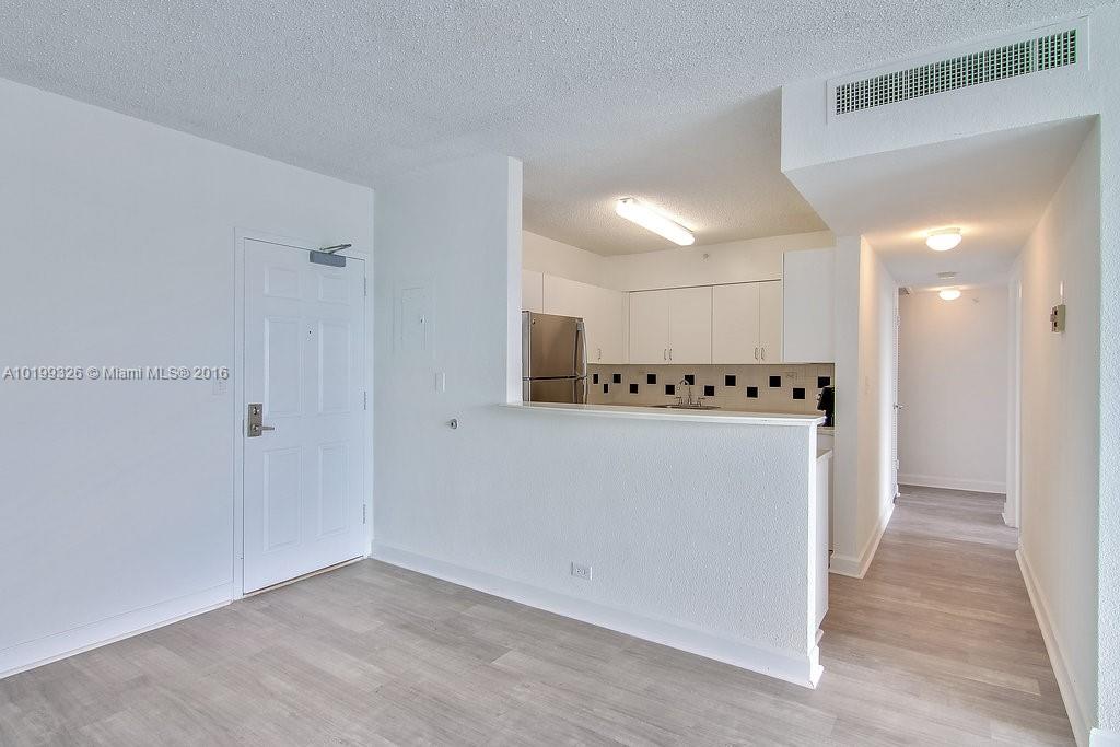 Flamingo South Beach - Residential Lease