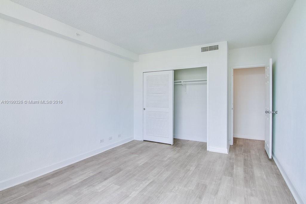 Flamingo South Beach - Residential Lease