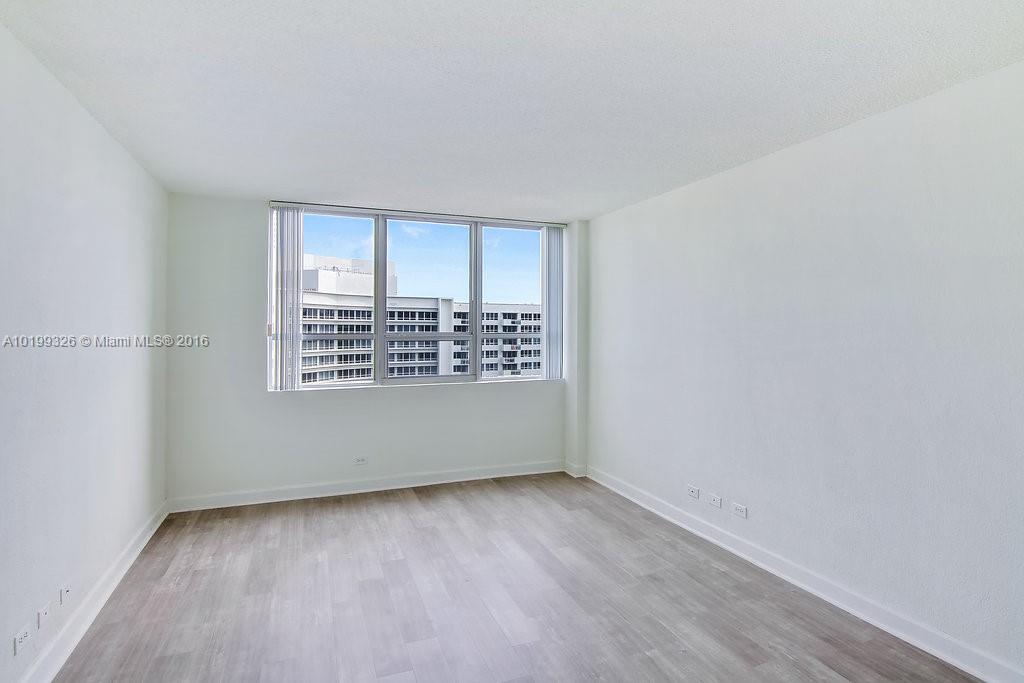 Flamingo South Beach - Residential Lease