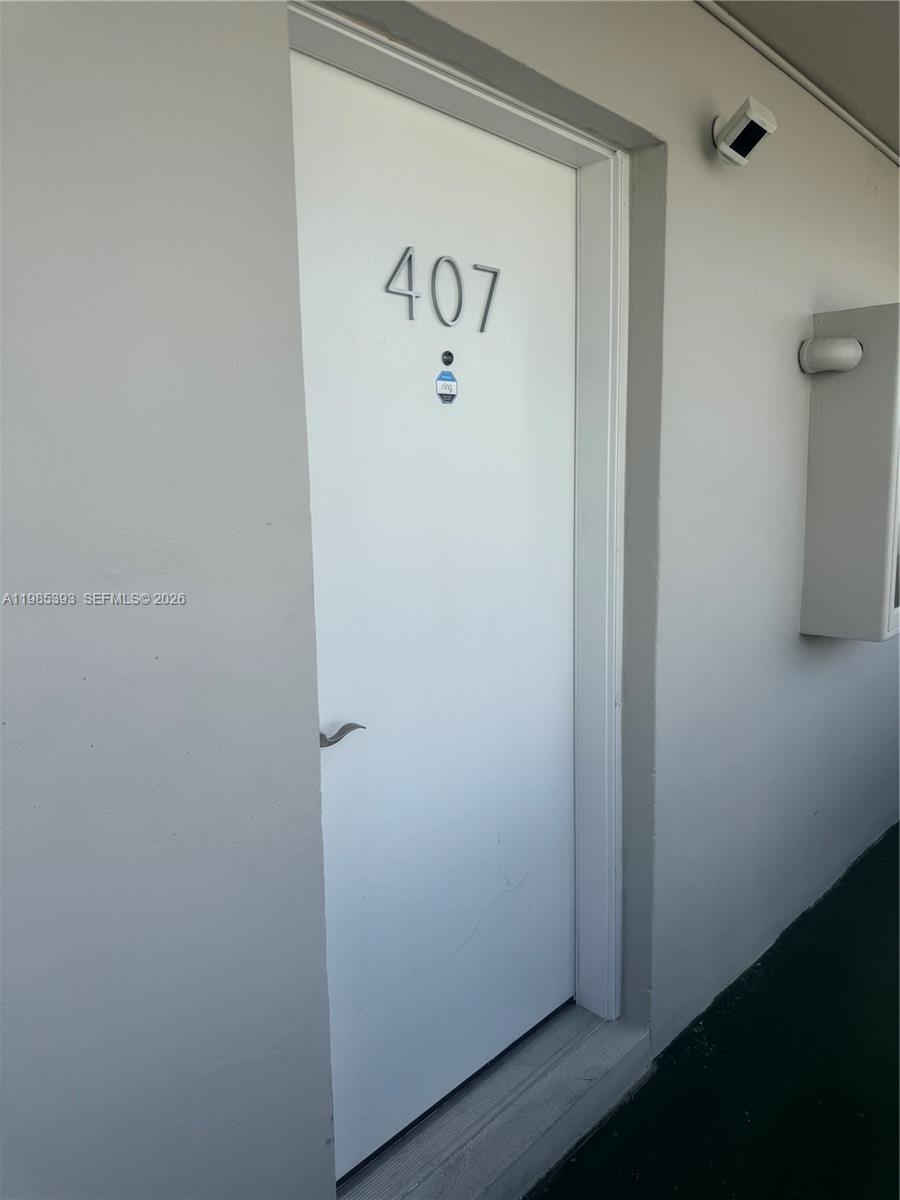 JADE WINDS GROUP - - Residential Lease