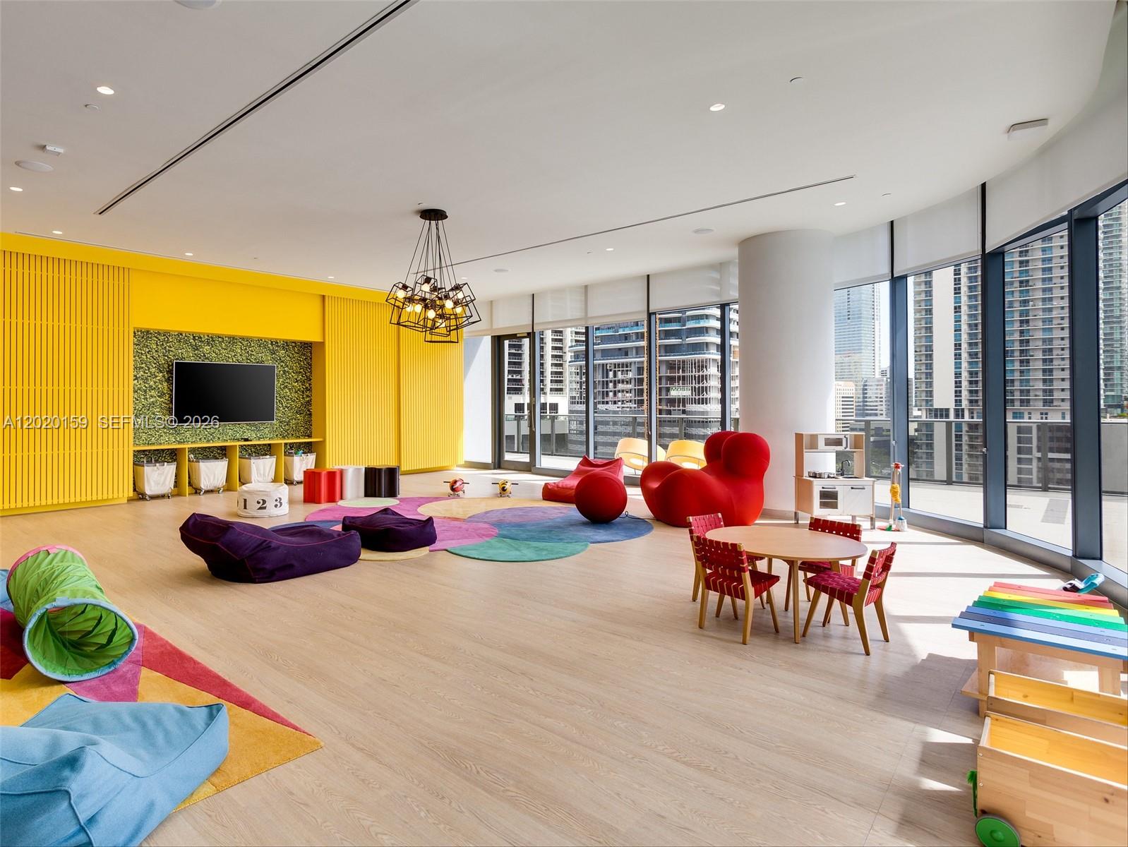 BRICKELL HEIGHTS WEST CON - Residential