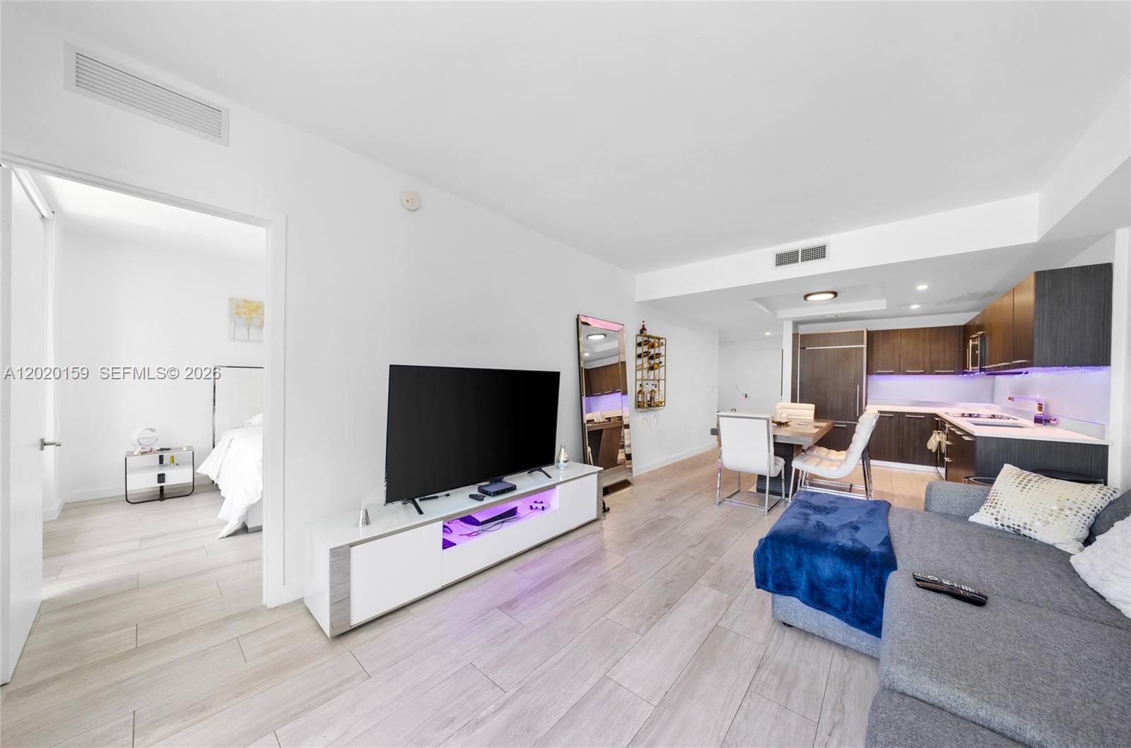 BRICKELL HEIGHTS WEST CON - Residential