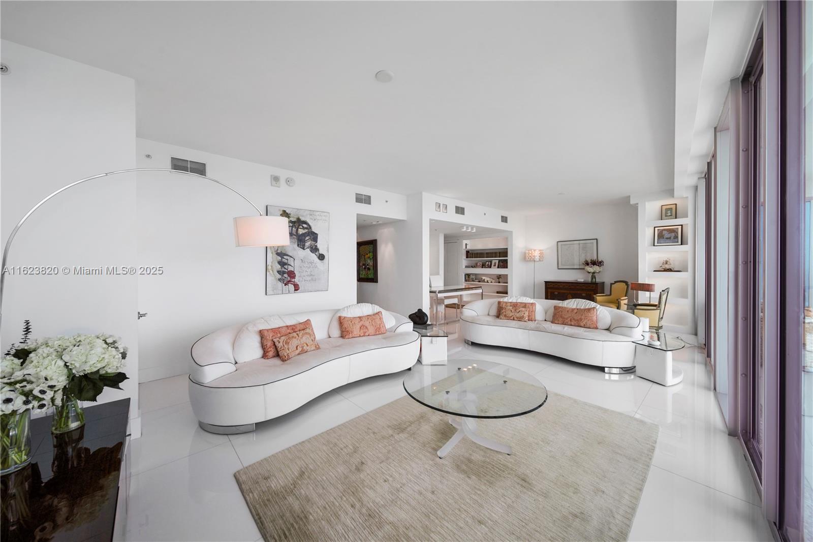 NORTH CARILLON BEACH COND - Residential