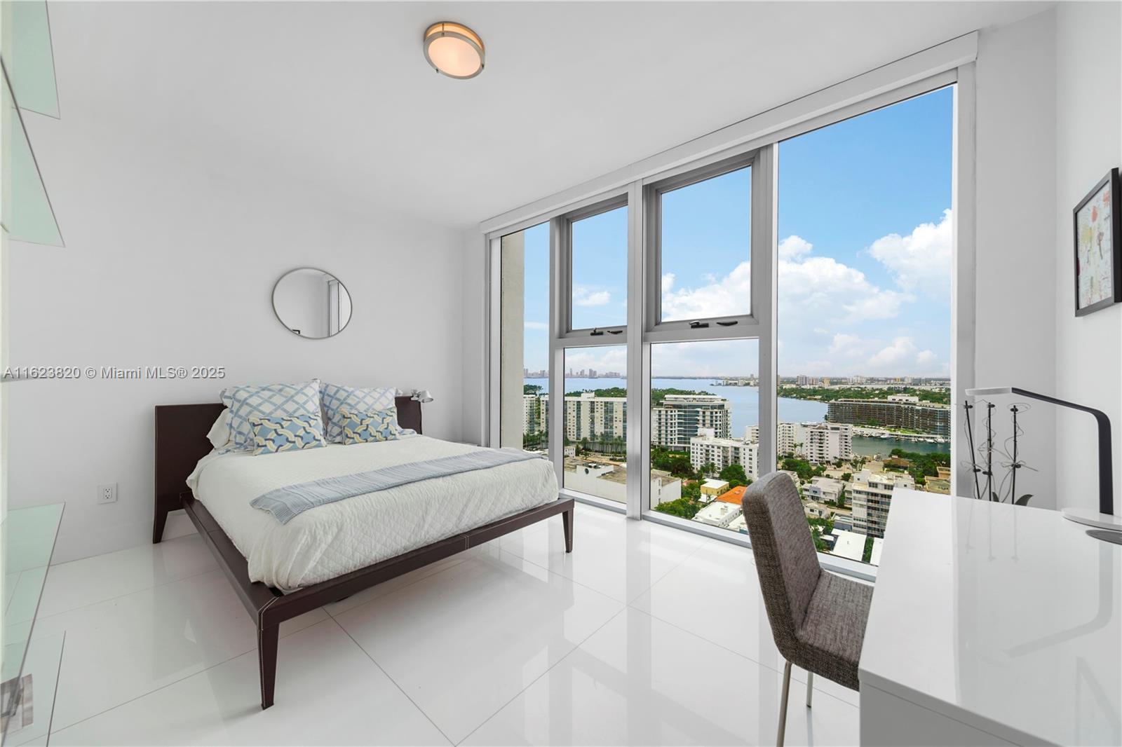 NORTH CARILLON BEACH COND - Residential