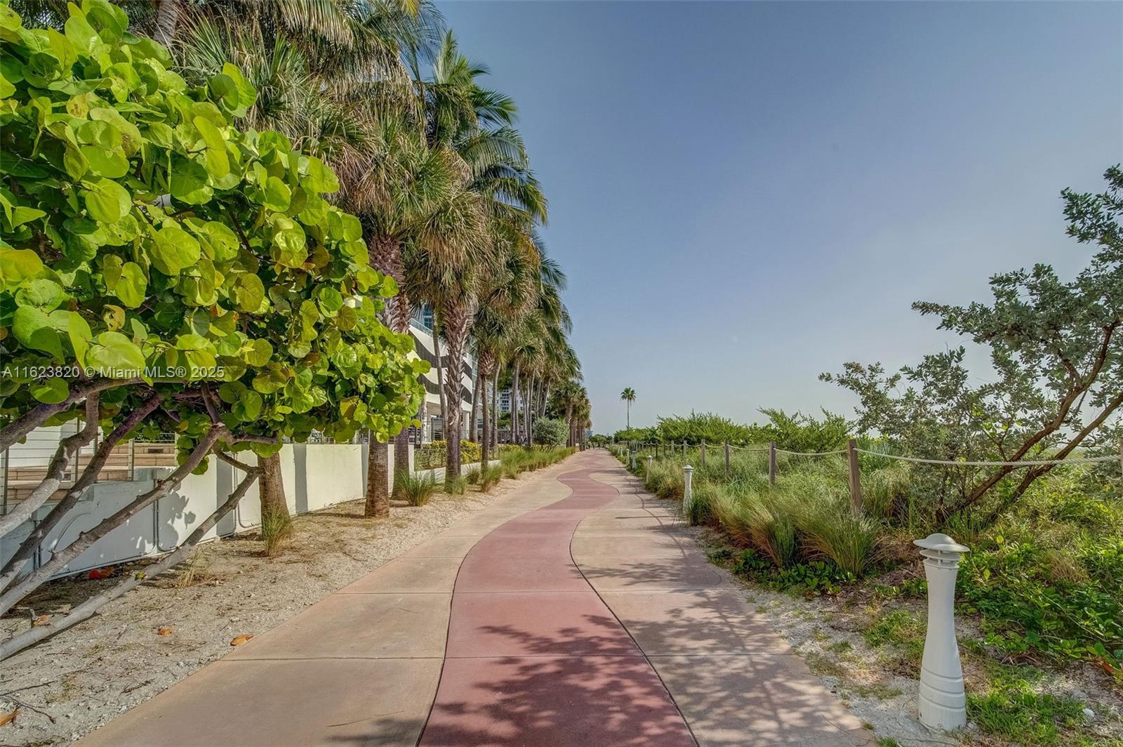 NORTH CARILLON BEACH COND - Residential