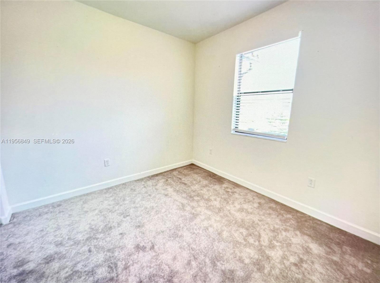 CORSICA TH - Residential Lease