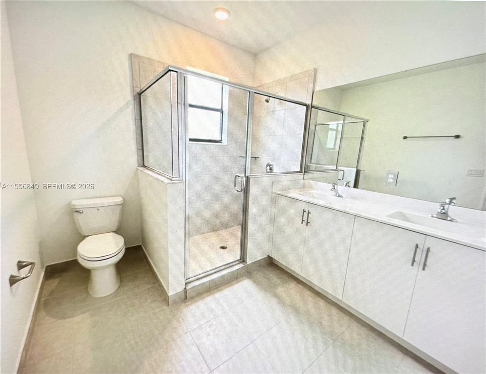 CORSICA TH - Residential Lease