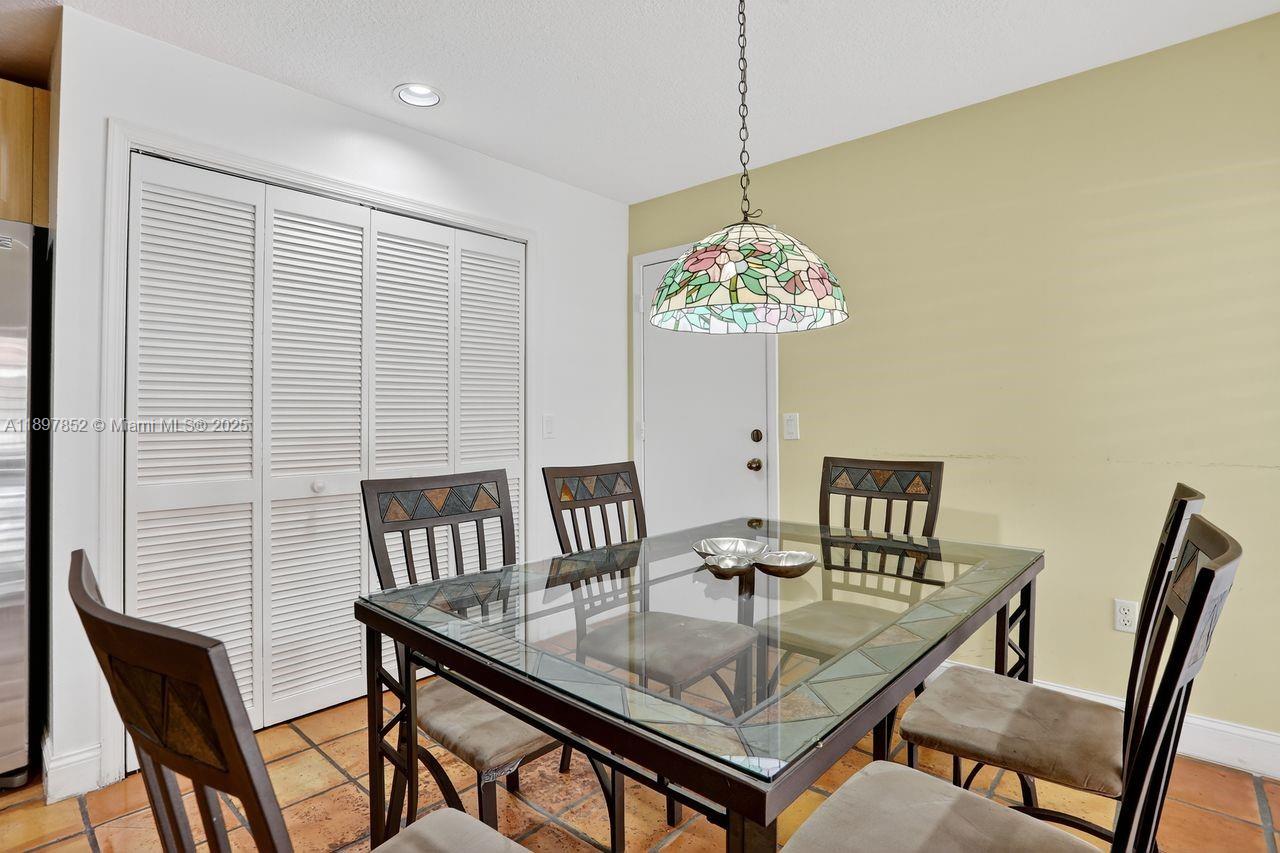 MISTY OAKS AT PALM-AIRE C - Residential
