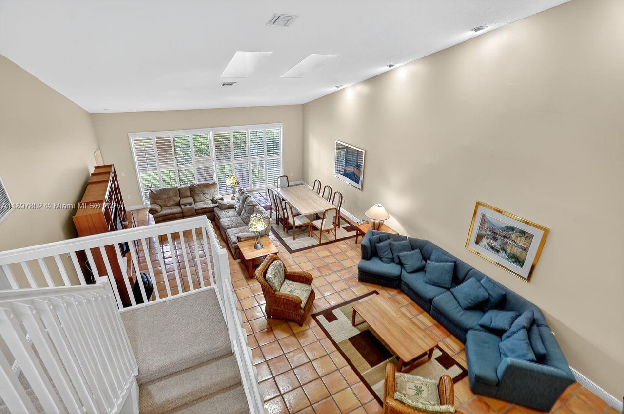 MISTY OAKS AT PALM-AIRE C - Residential