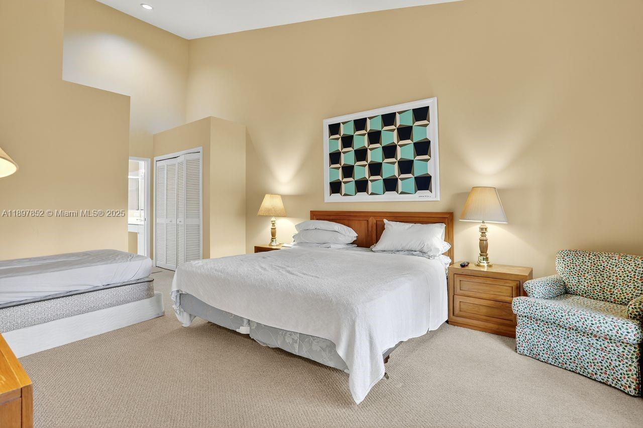 MISTY OAKS AT PALM-AIRE C - Residential