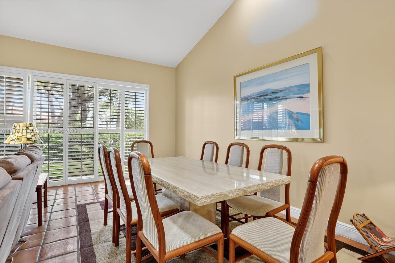 MISTY OAKS AT PALM-AIRE C - Residential