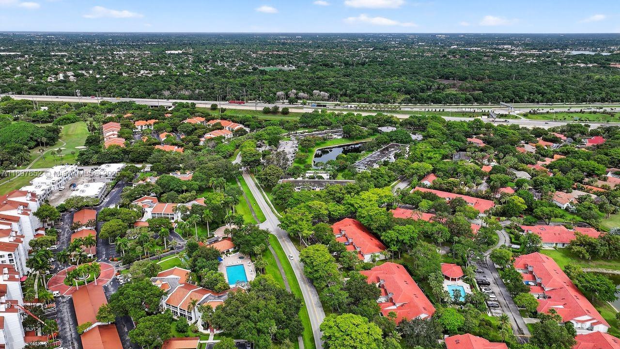 MISTY OAKS AT PALM-AIRE C - Residential