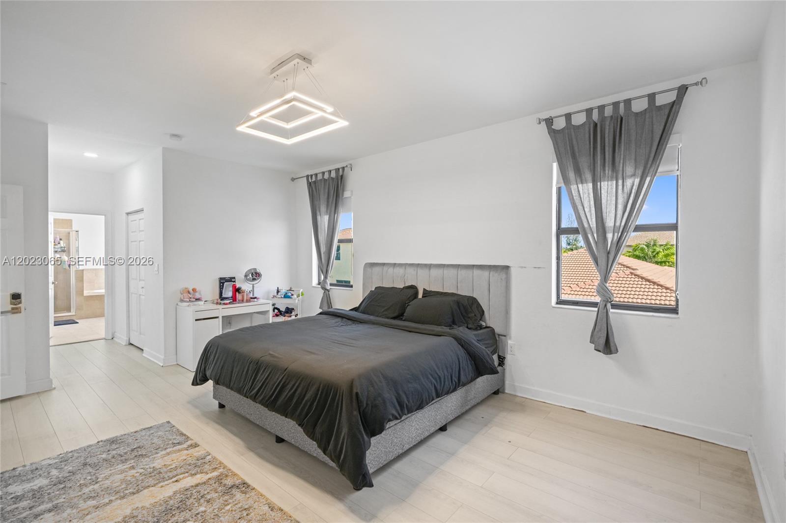 SILVER PALM WEST - Residential