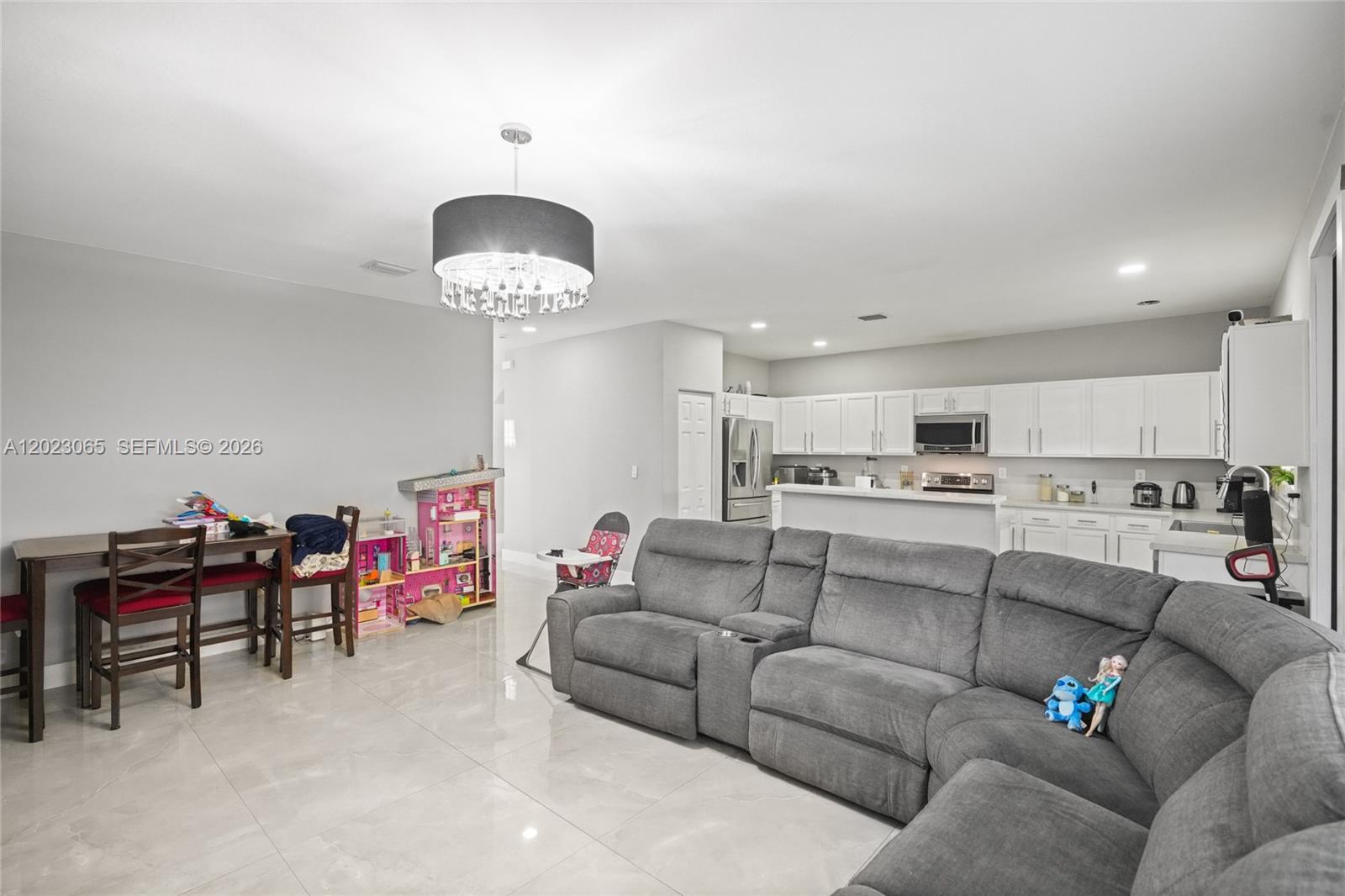 SILVER PALM WEST - Residential