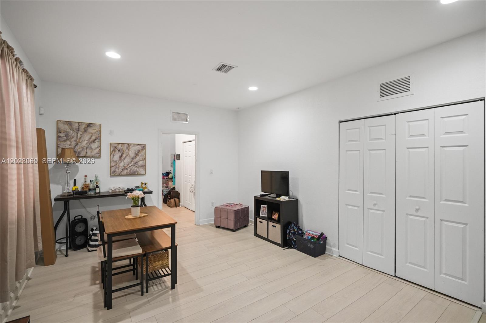 SILVER PALM WEST - Residential