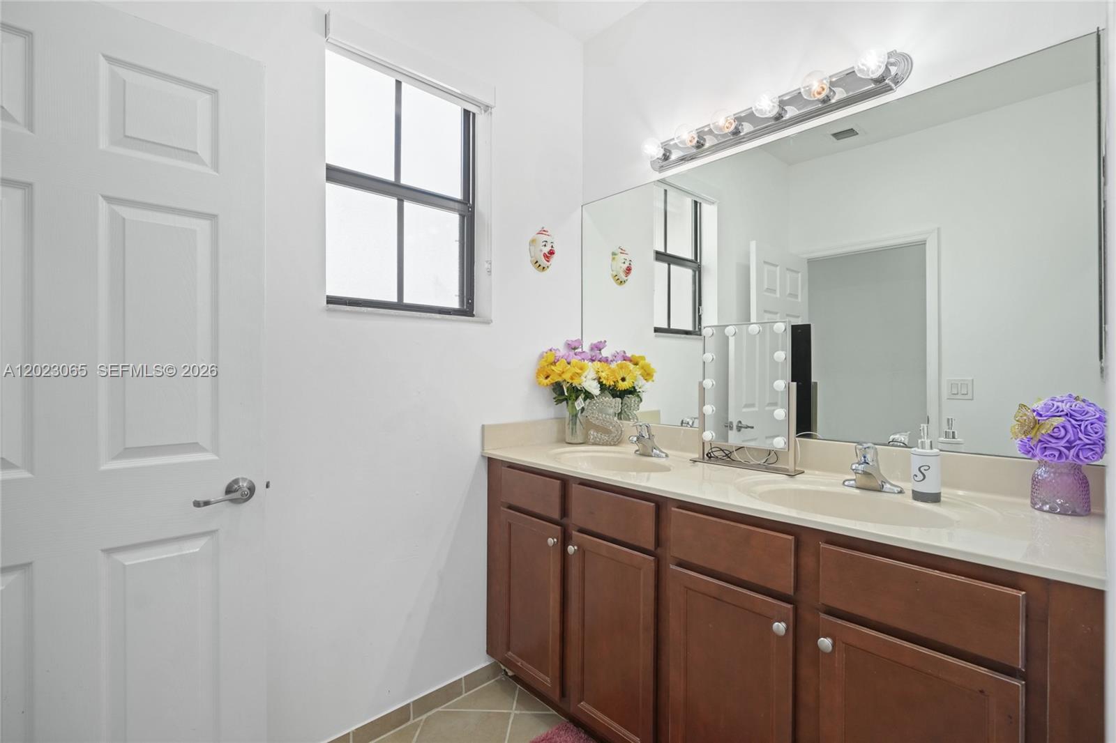SILVER PALM WEST - Residential
