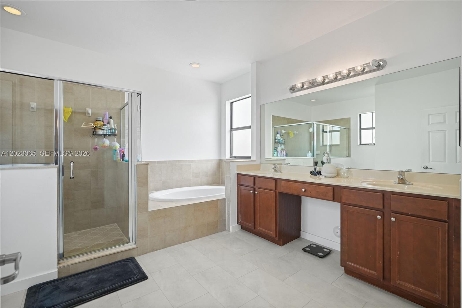 SILVER PALM WEST - Residential