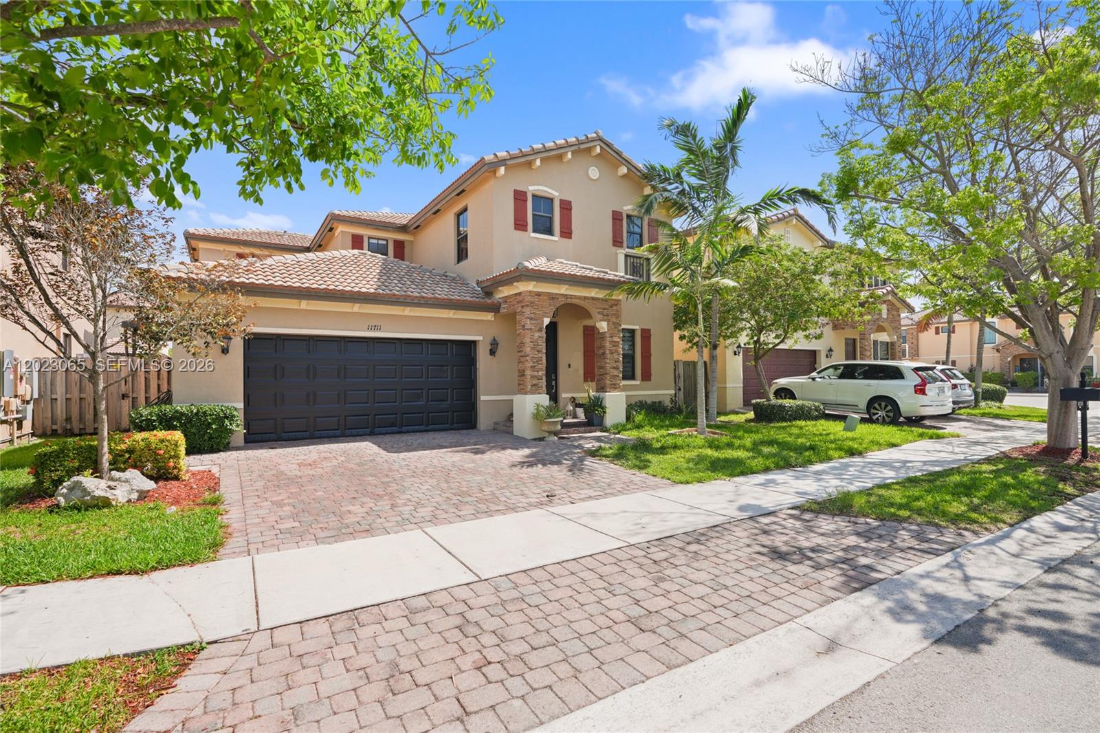 SILVER PALM WEST - Residential