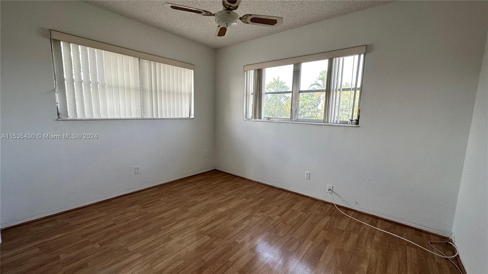 VENETIAN CONDO - Residential Lease