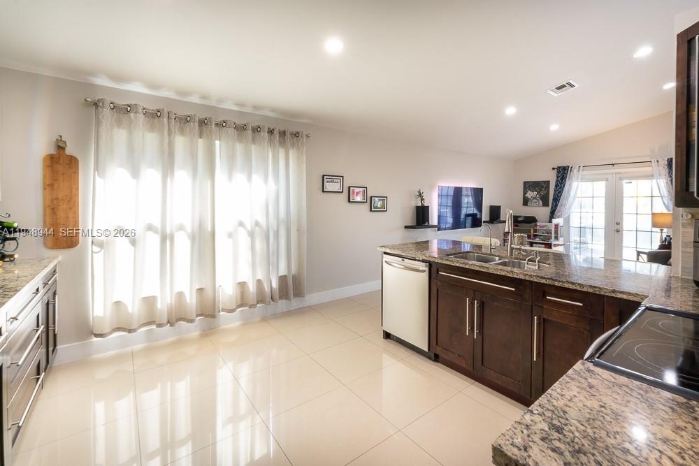 SILVER LAKES PHASE III RE - Residential