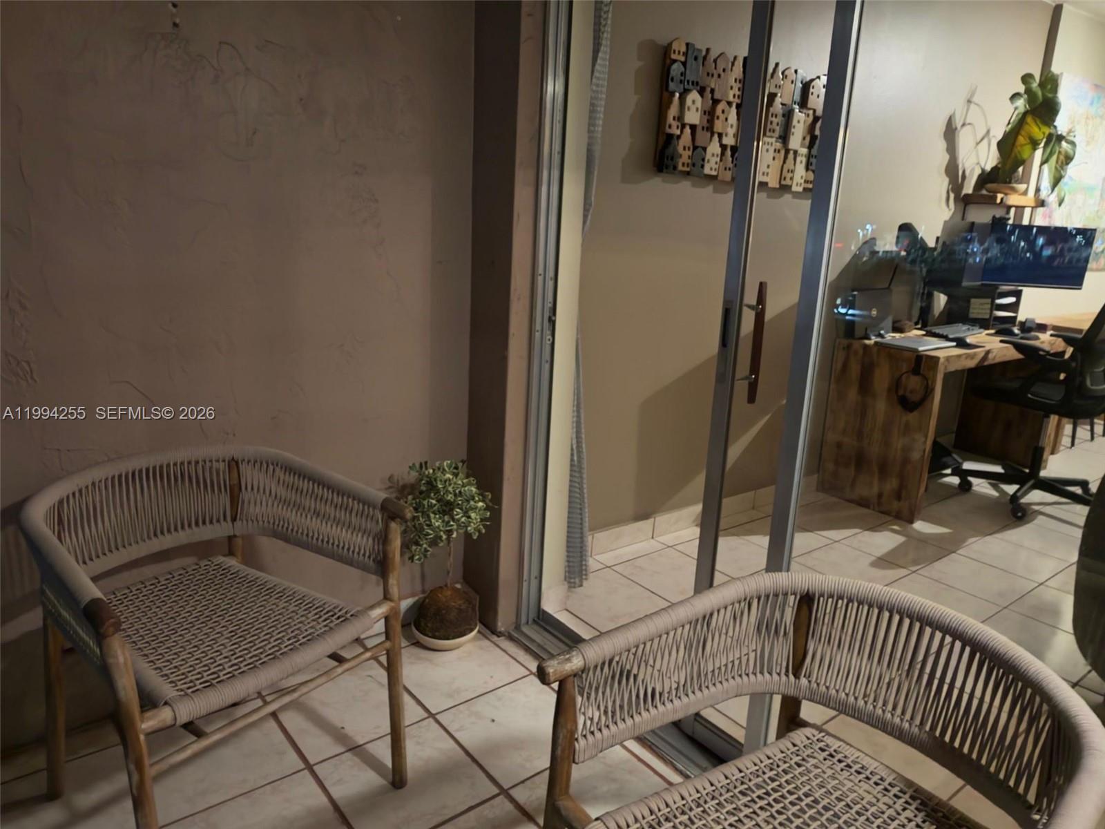 EL CID CONDO - Residential Lease