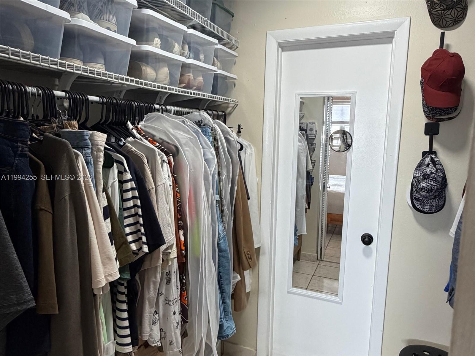 EL CID CONDO - Residential Lease