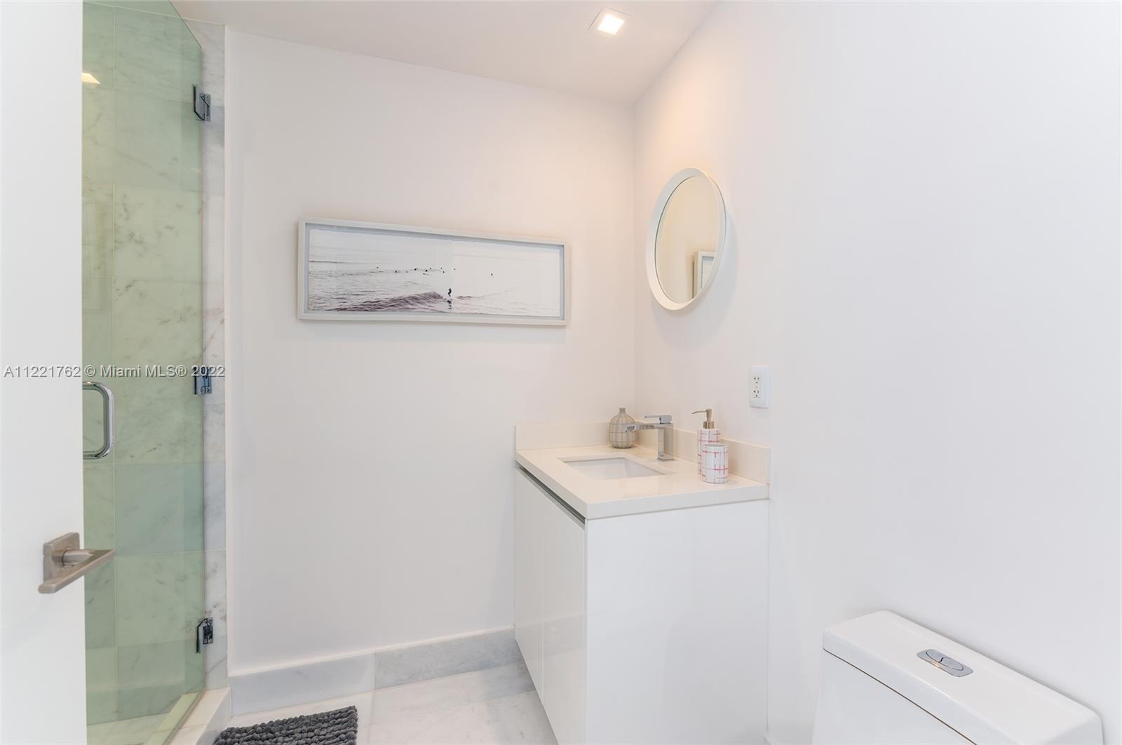 ONE OCEAN CONDO - Residential