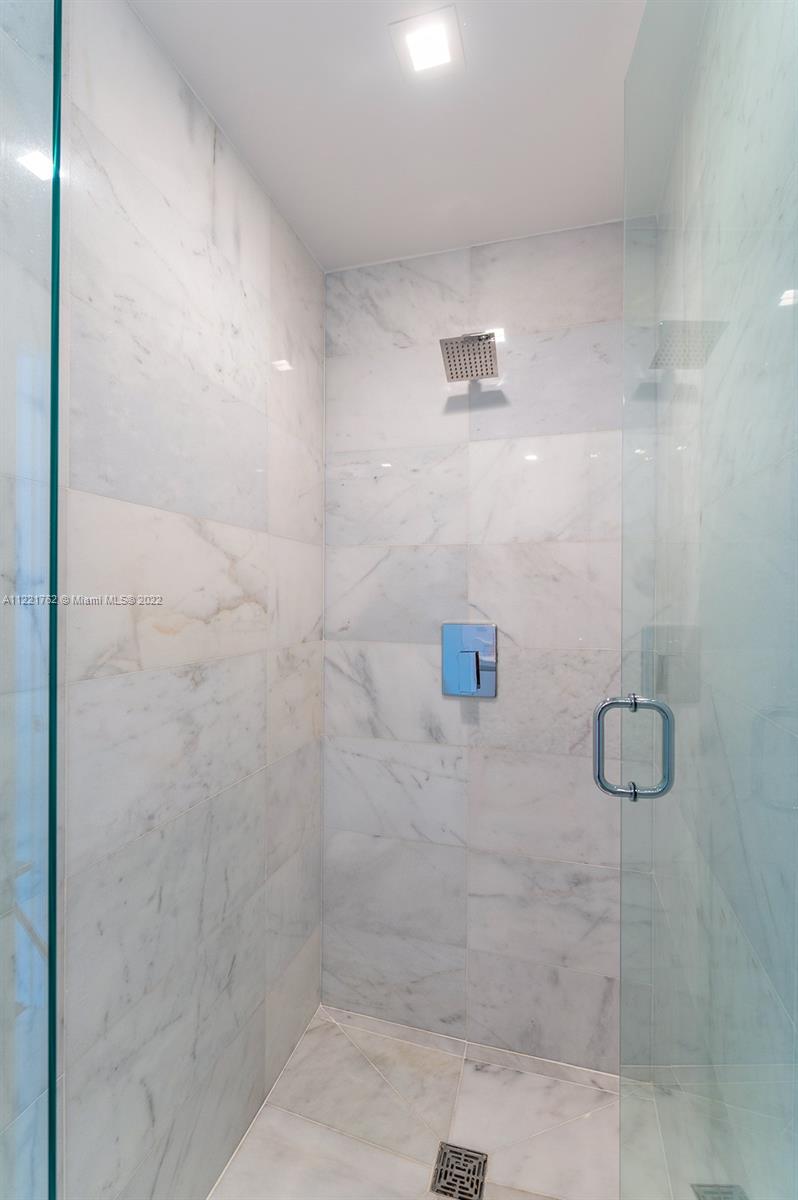 ONE OCEAN CONDO - Residential