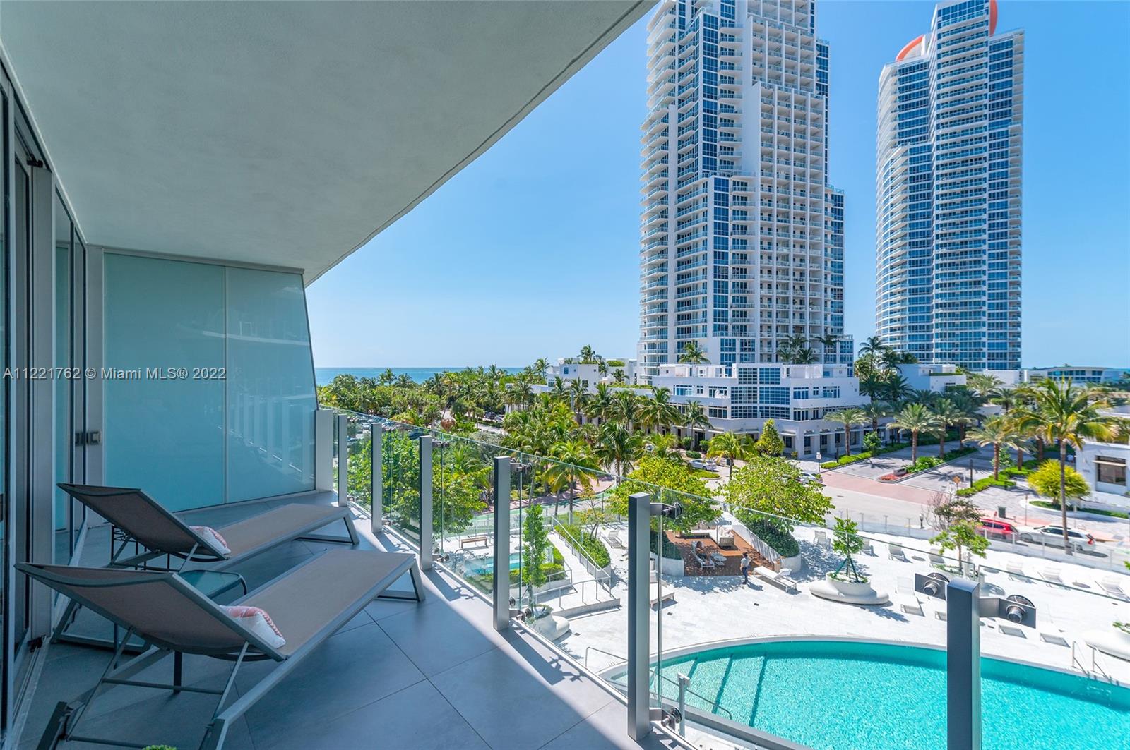 ONE OCEAN CONDO - Residential