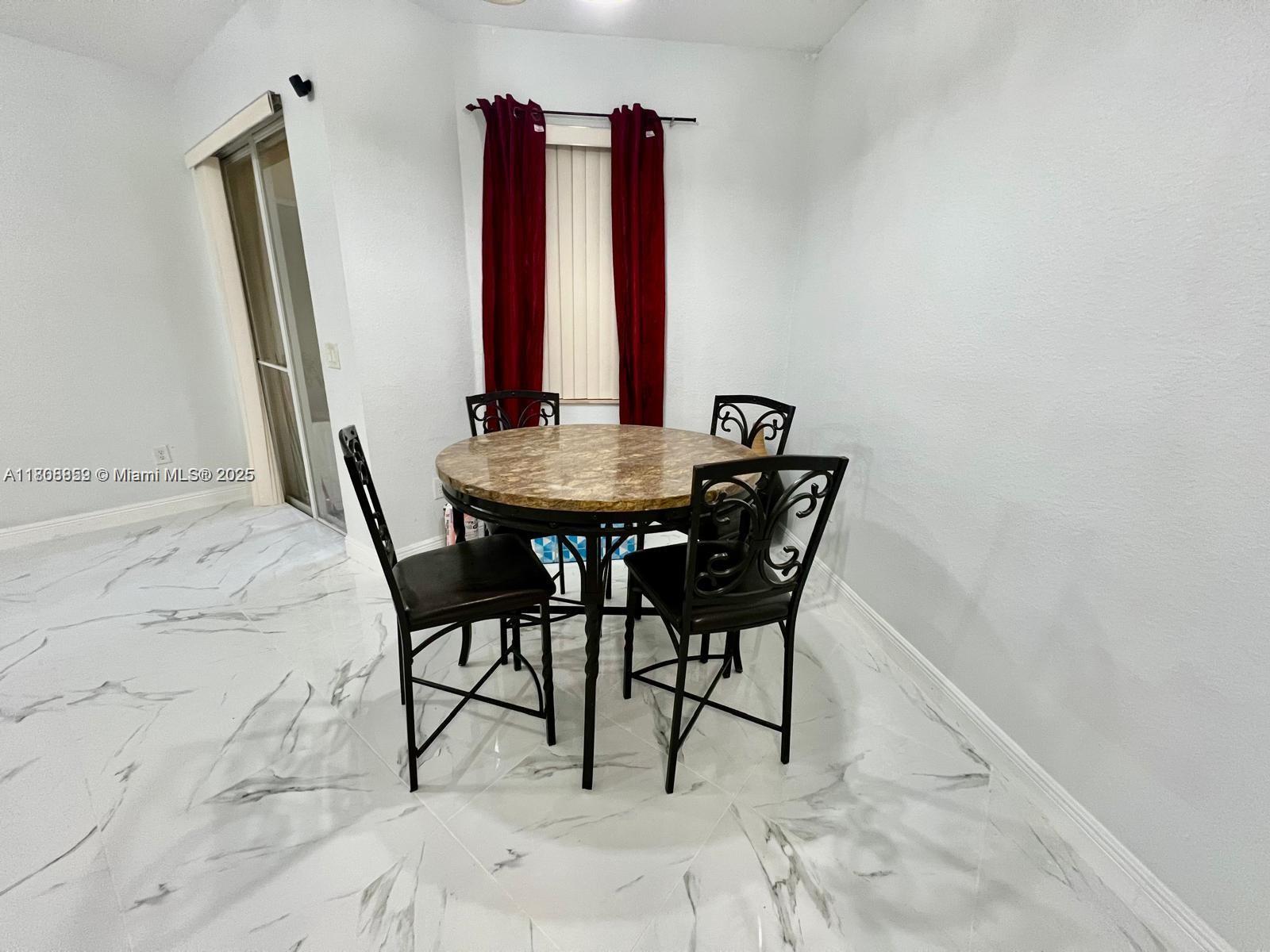 VILLAGE WALK CONDO - Residential Lease