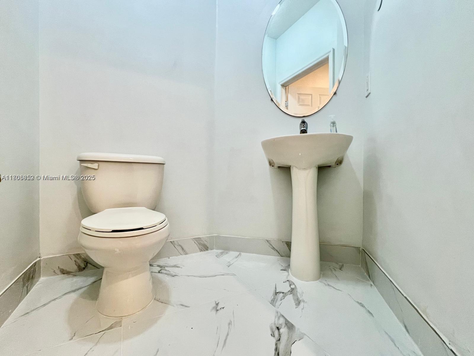 VILLAGE WALK CONDO - Residential Lease