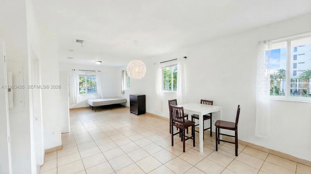 Photo of 404 NE 27th St #1=2A, Miami, FL 33137 (MLS # A11993426)