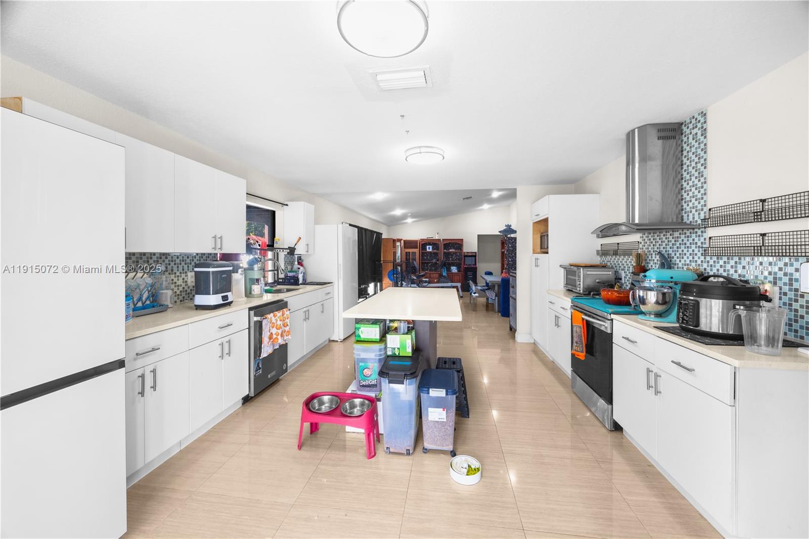 SHADOW WOOD - Residential