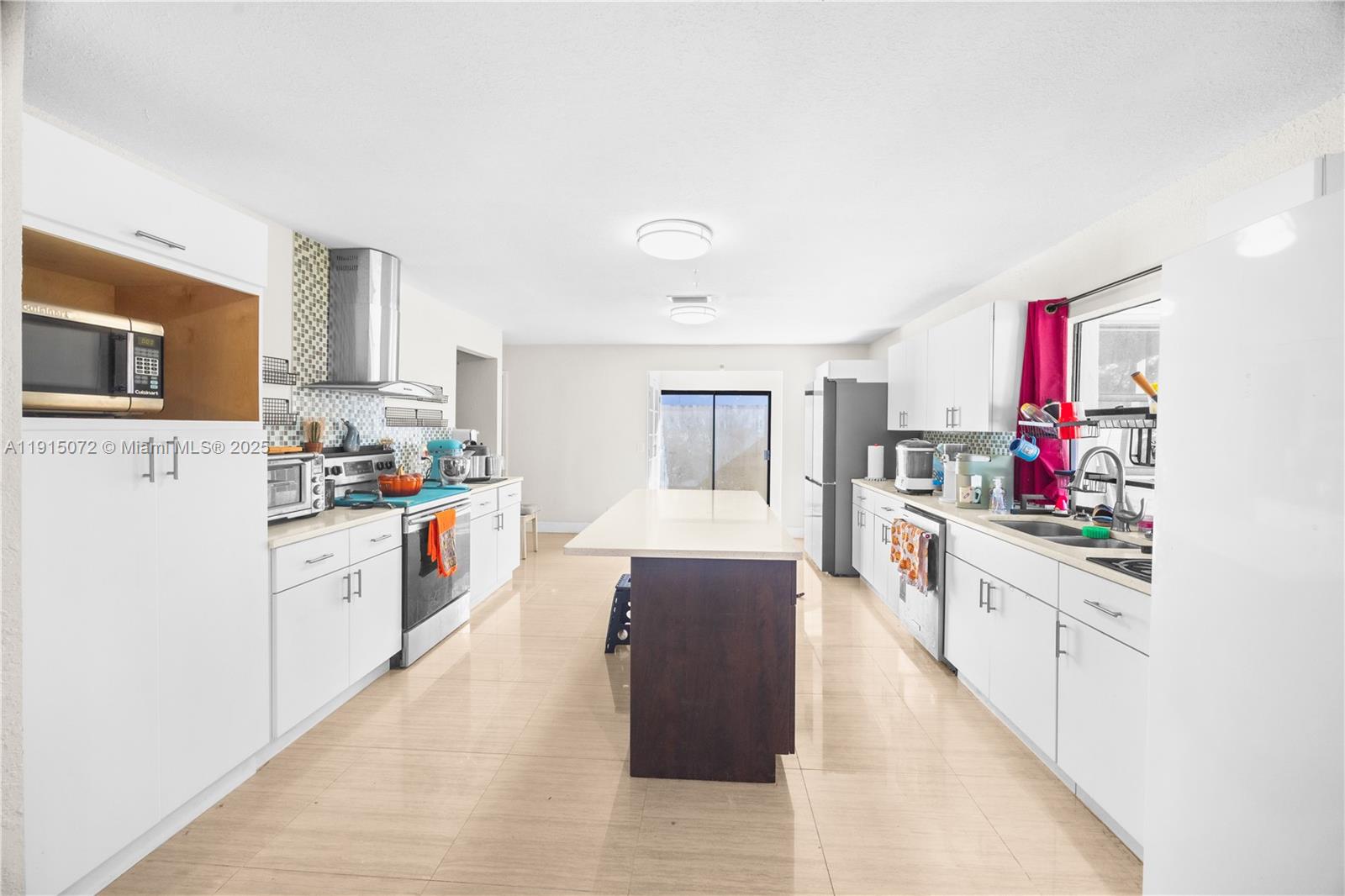 SHADOW WOOD - Residential