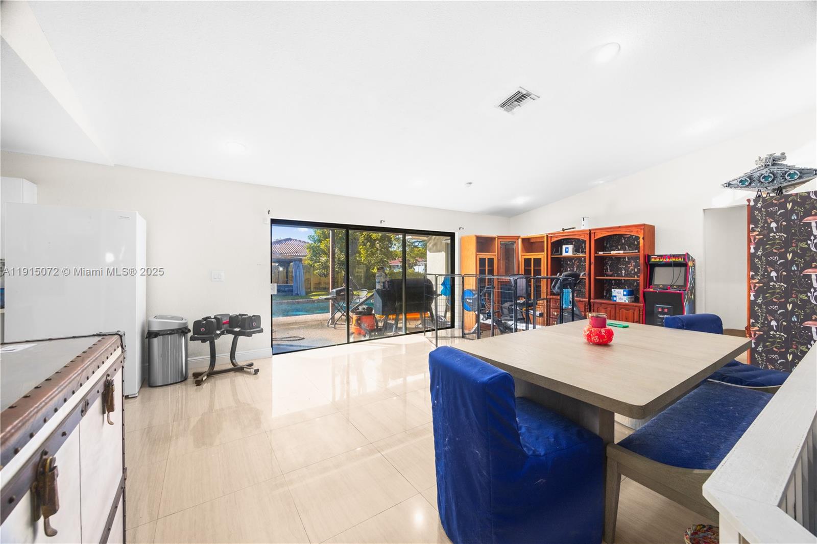 SHADOW WOOD - Residential