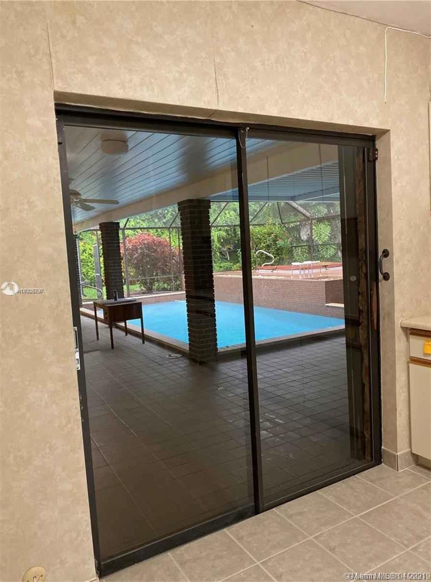 COCHRANE MANOR - Residential Lease