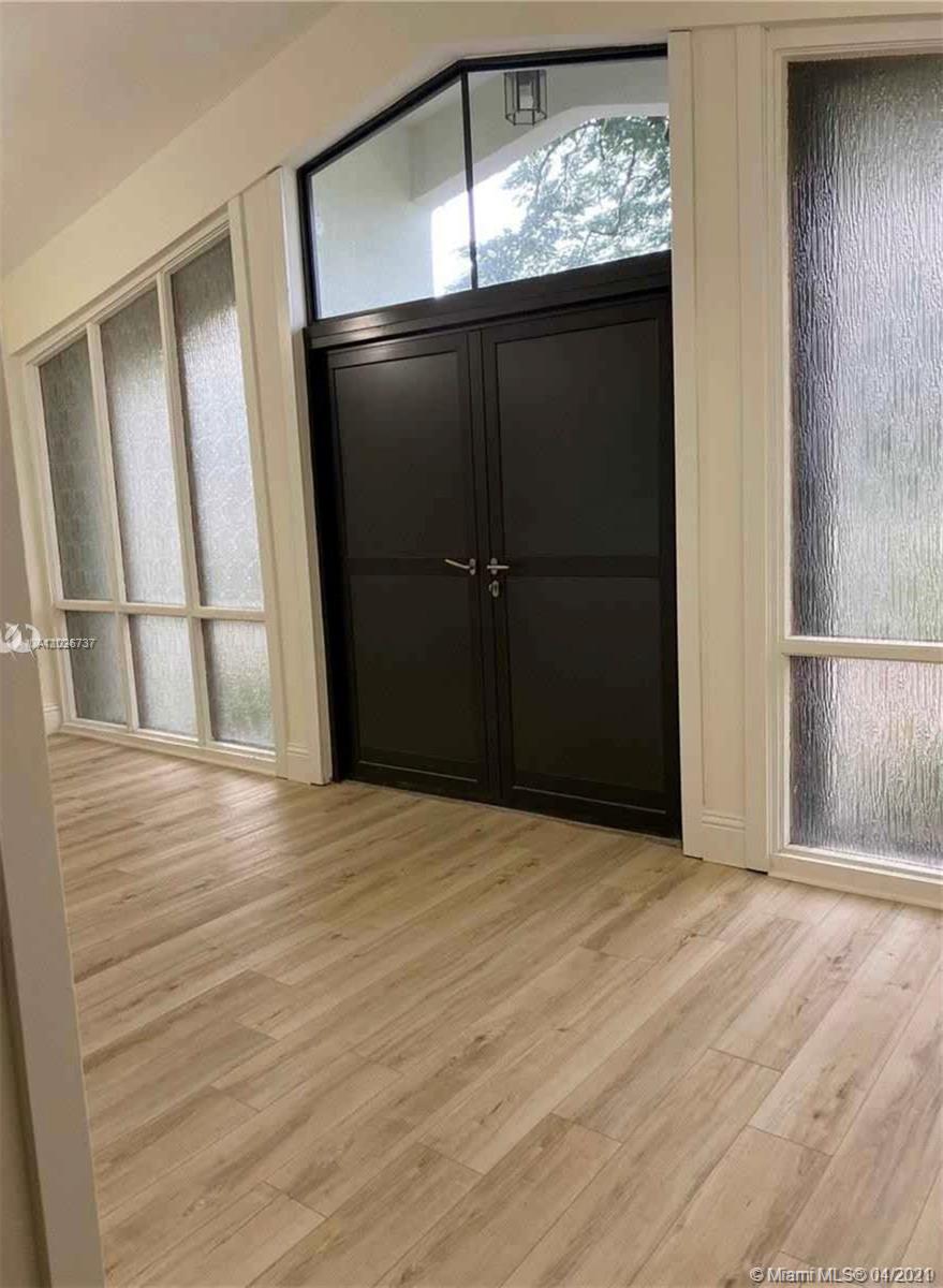 COCHRANE MANOR - Residential Lease