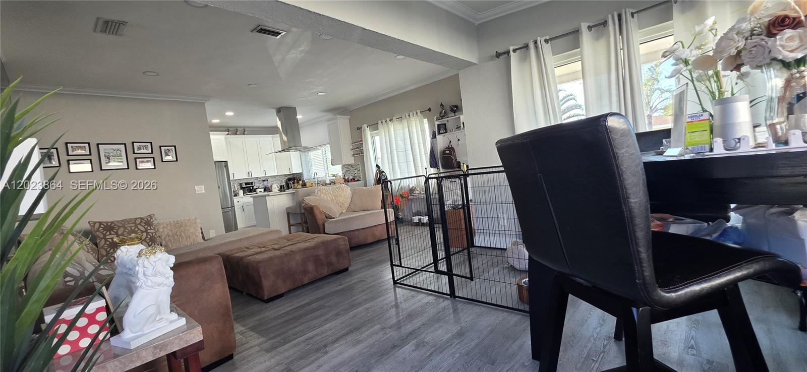 HOLLYWOOD HEIGHTS ESTATES - Residential Lease