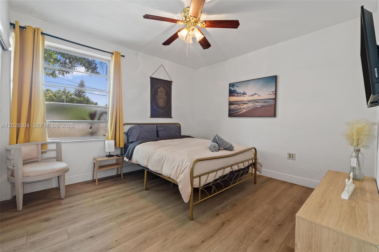 GRAPELAND - Residential Income
