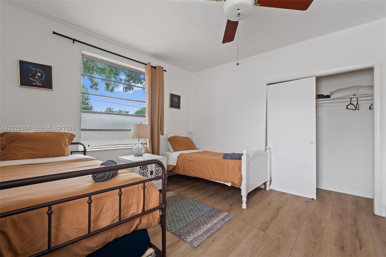 GRAPELAND - Residential Income