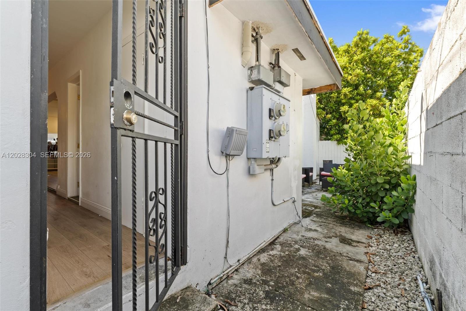 GRAPELAND - Residential Income