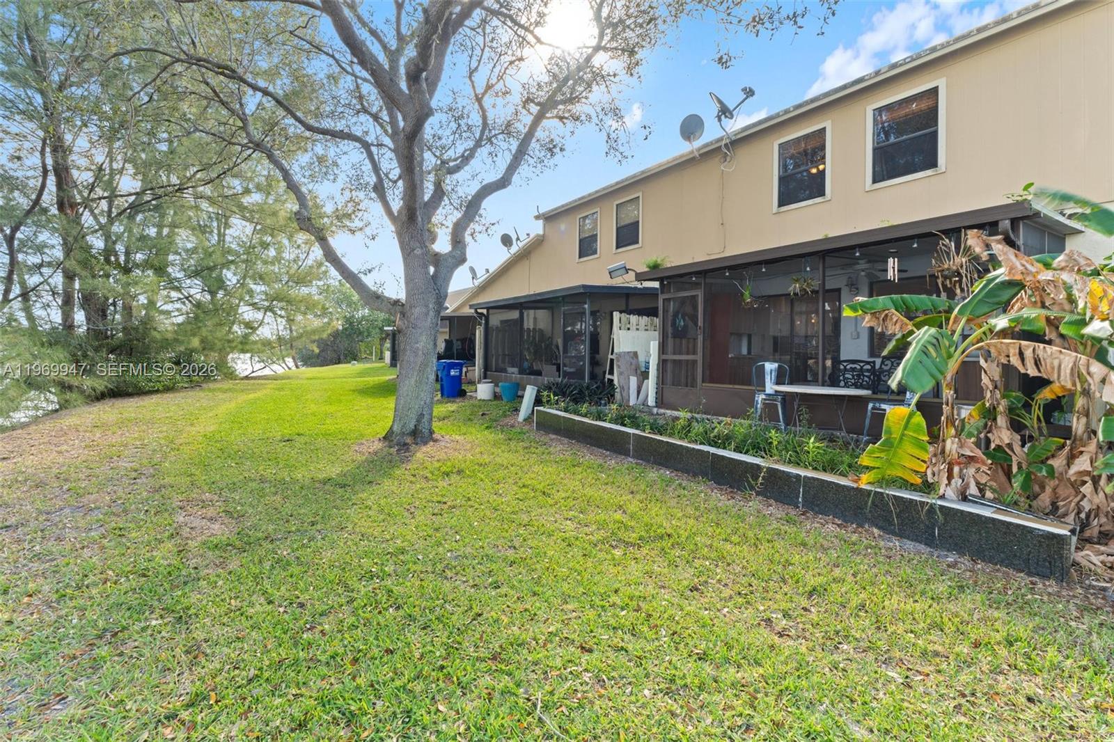 VILLAGE AT BLUE LAKE COND - Residential