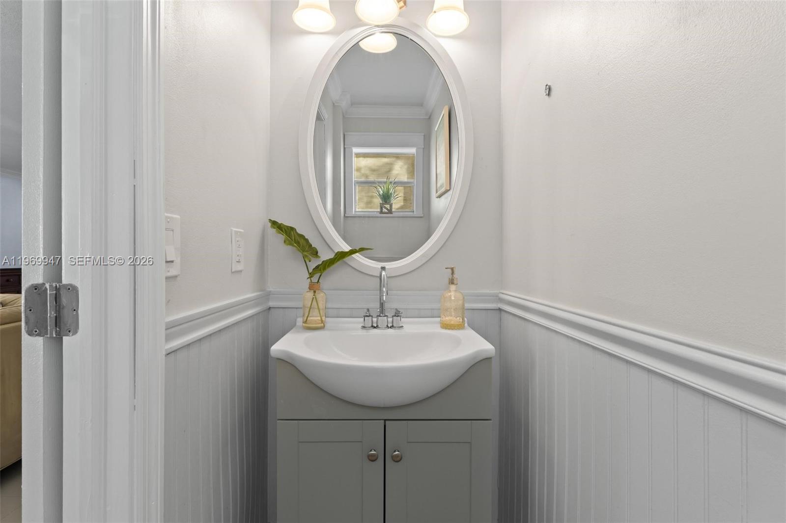 VILLAGE AT BLUE LAKE COND - Residential