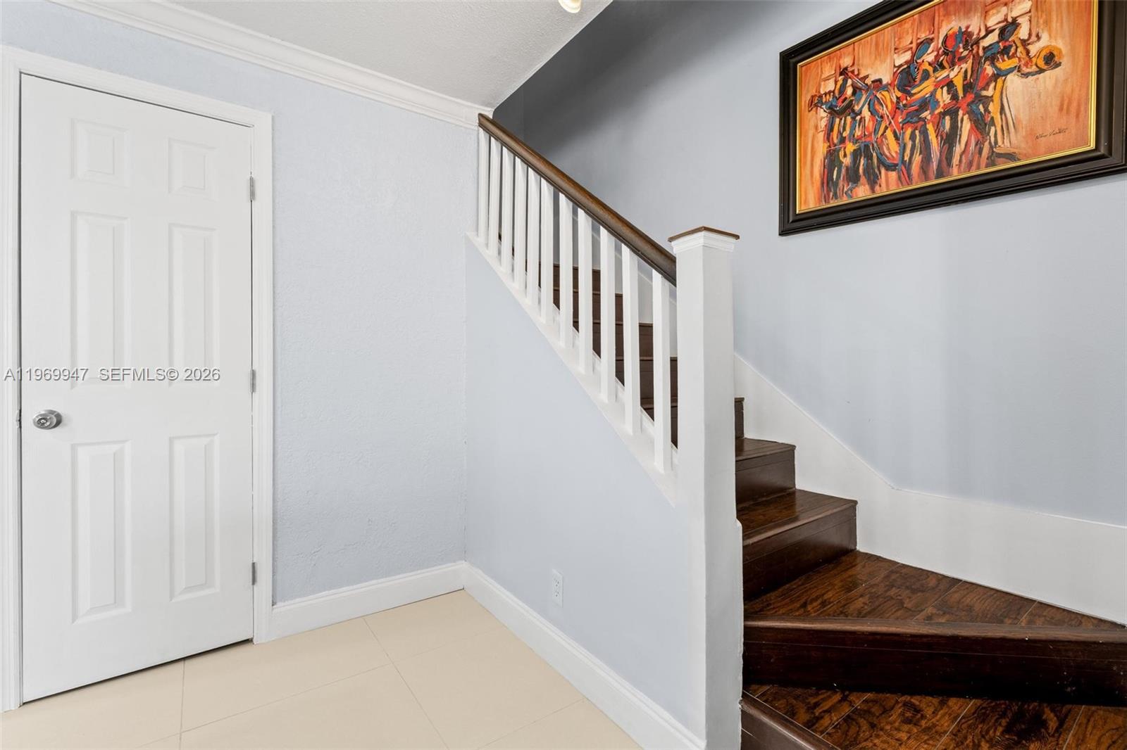 VILLAGE AT BLUE LAKE COND - Residential