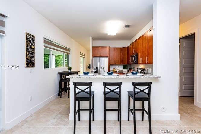 JACQUELINE GARDENS - Residential
