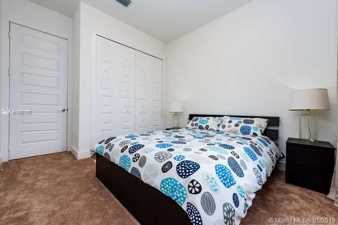 JACQUELINE GARDENS - Residential
